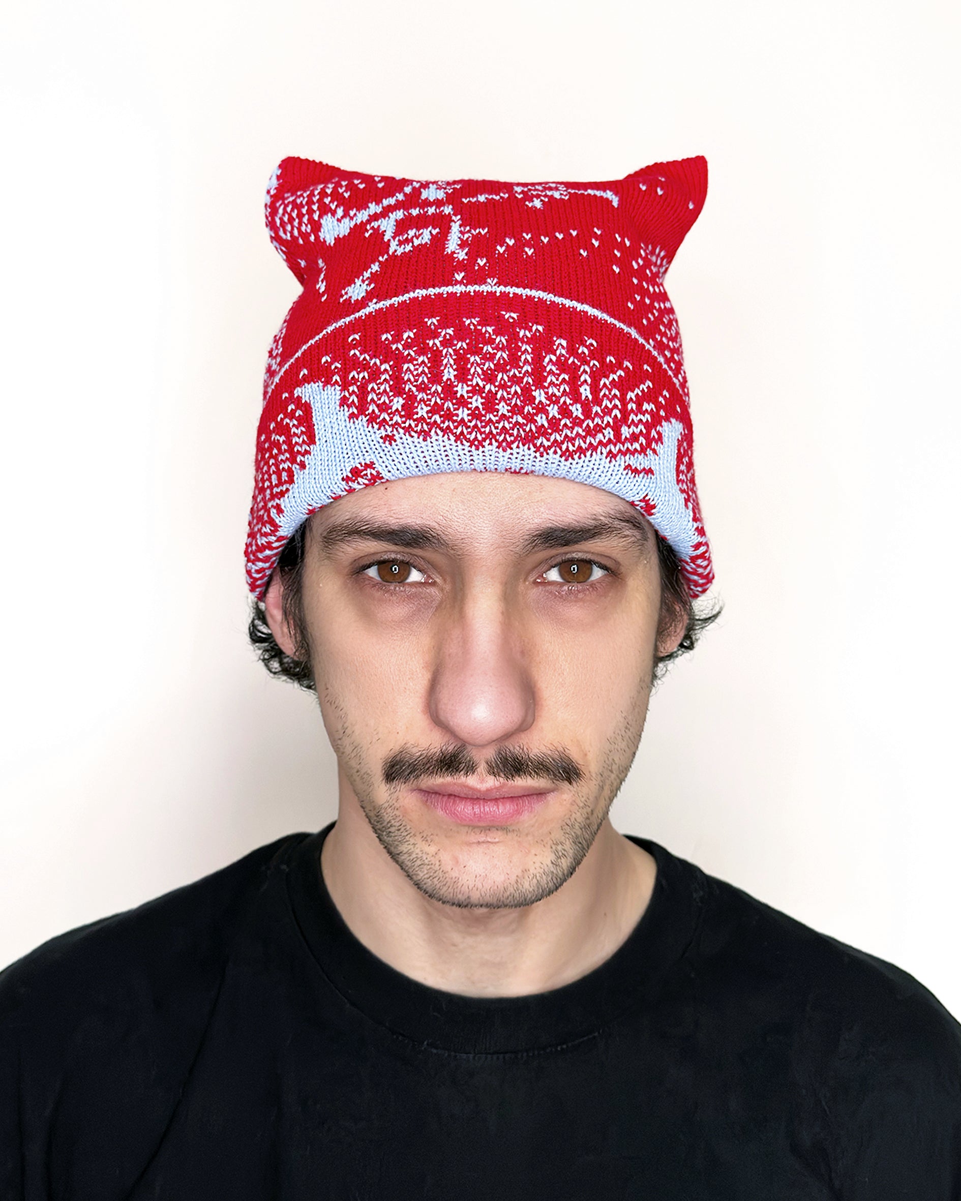 Thorn Beanie Red&Blue